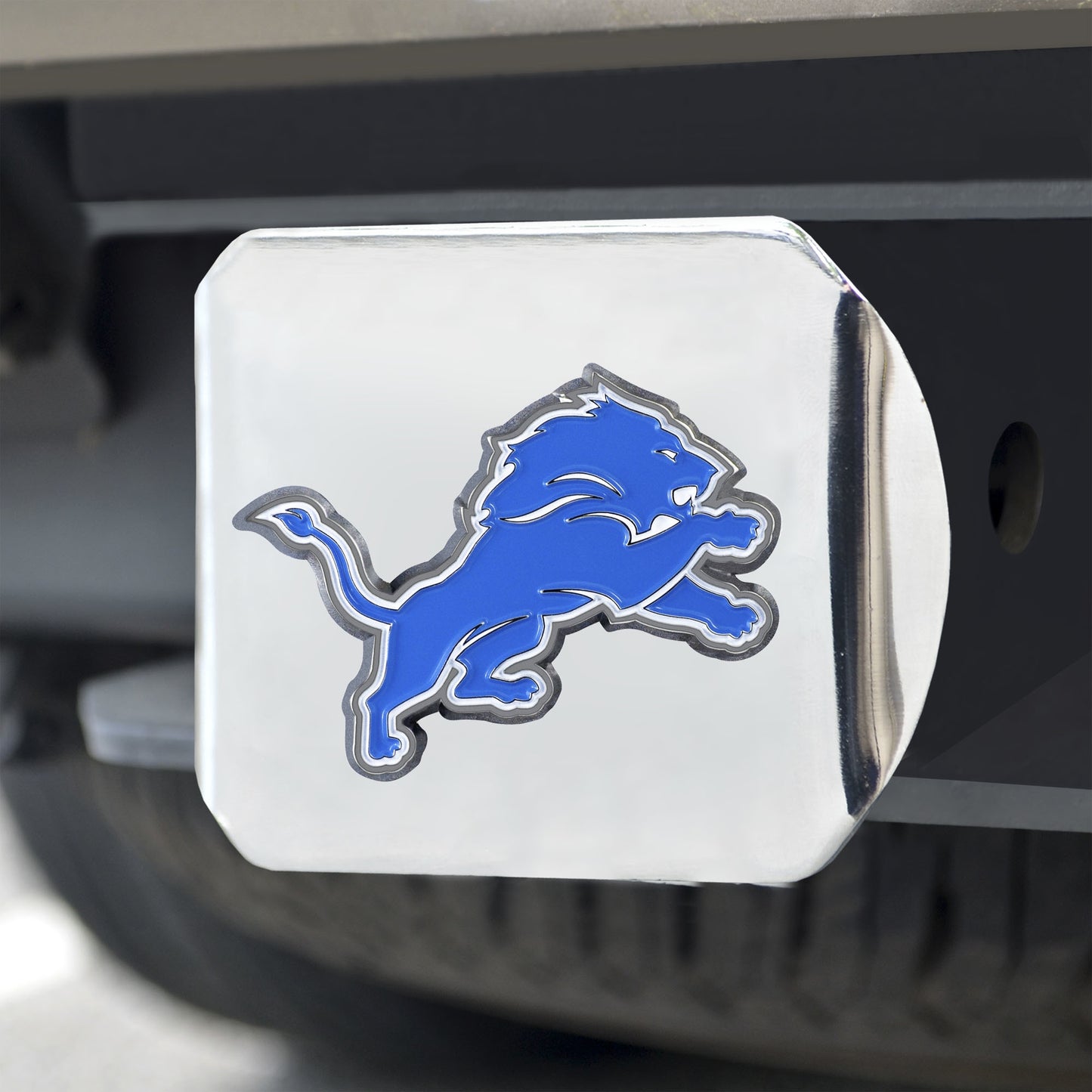 Detroit Lions Hitch Cover Color Emblem on Chrome